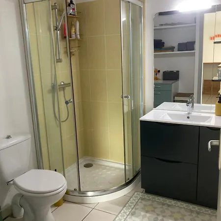 Appartement Charmante Petite Maison Entre Et Campagne Avec Piscine