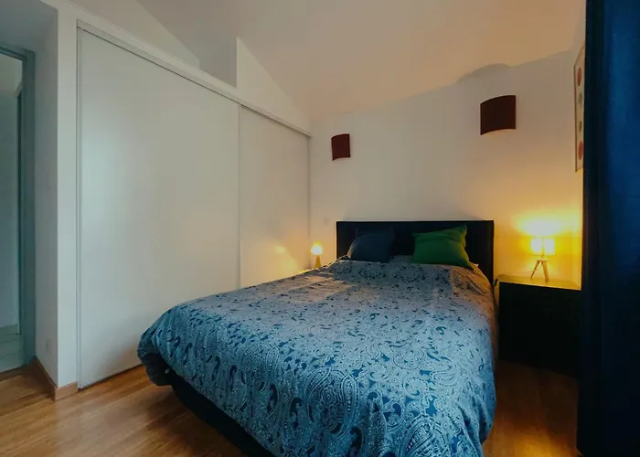 Charmante Petite Maison Entre Et Campagne Avec Piscine *