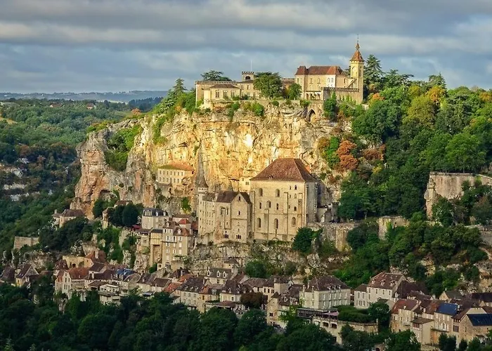Апартаменты Charmante Petite Maison Entre Et Campagne Avec Piscine Фижак