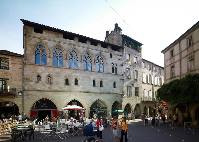 Charmante Petite Maison Entre Et Campagne Avec Piscine * Фижак