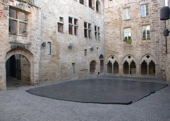 Charmante Petite Maison Entre Et Campagne Avec Piscine Апартаменты Фижак